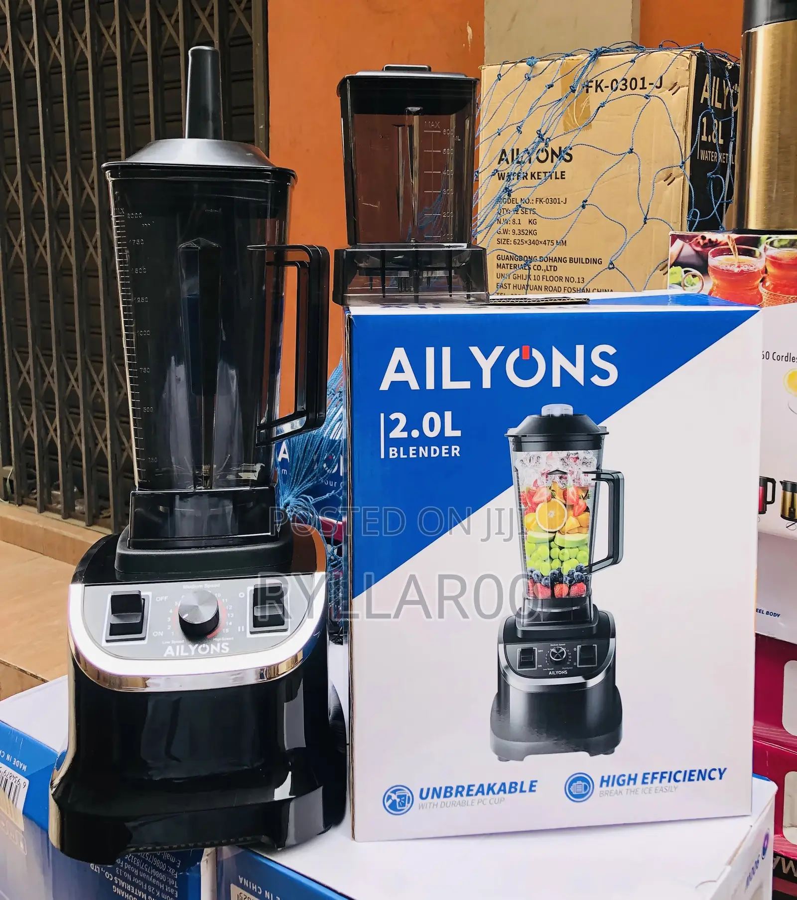 Commercial and Unbreakable Blender