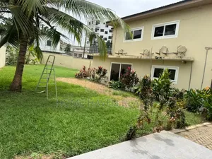 4bdrm House in Cantonment, Prisons for rent