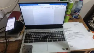 Laptop Dell G15 5525 8GB AMD Ryzen 5 SSD 512GB