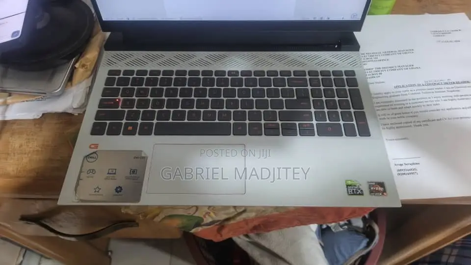 Laptop Dell G15 5525 8GB AMD Ryzen 5 SSD 512GB
