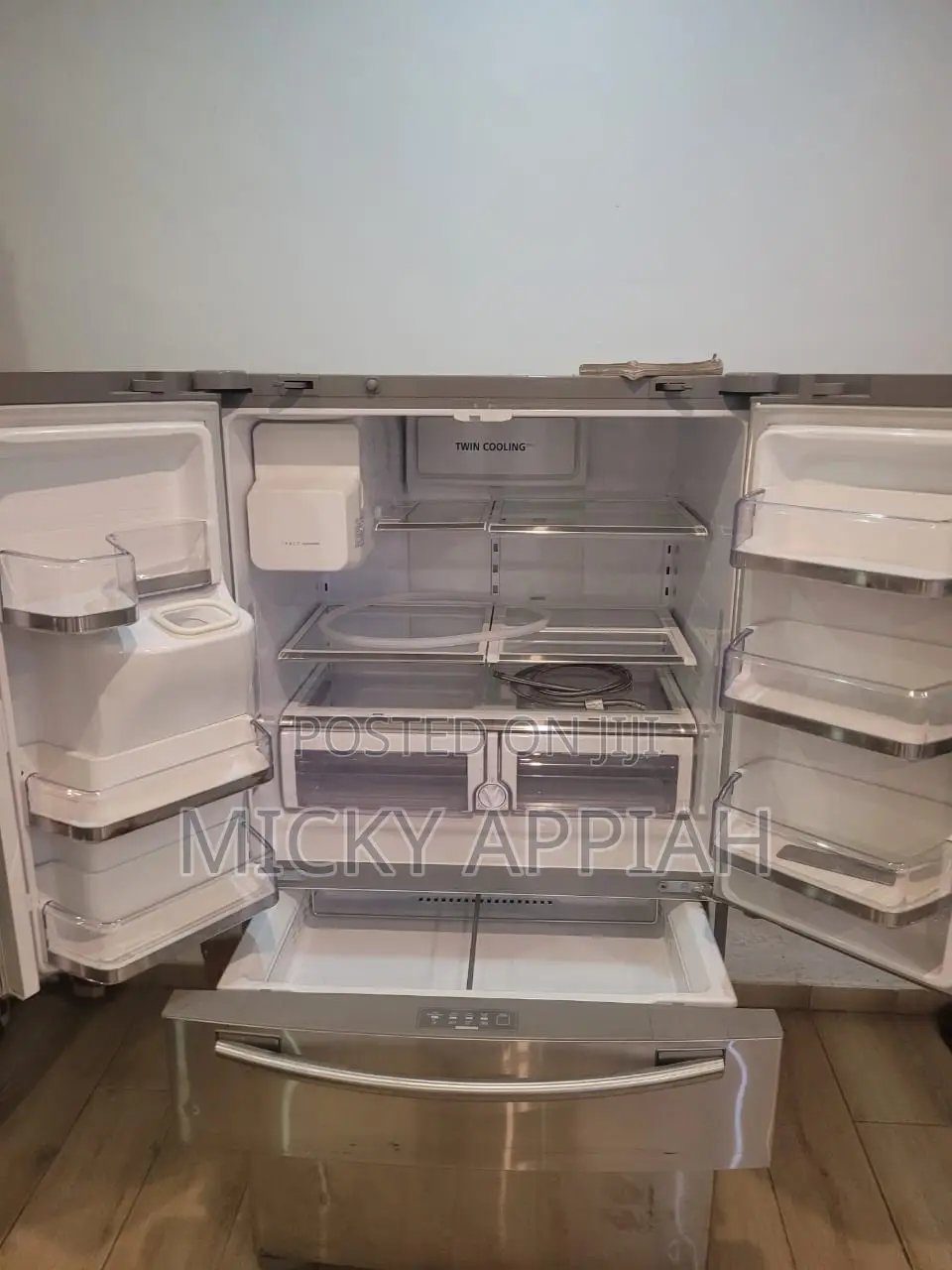 Double Door Fridge is.up for Sale