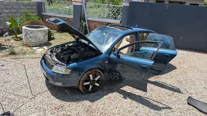 Audi A4 1.8 2004 Blue