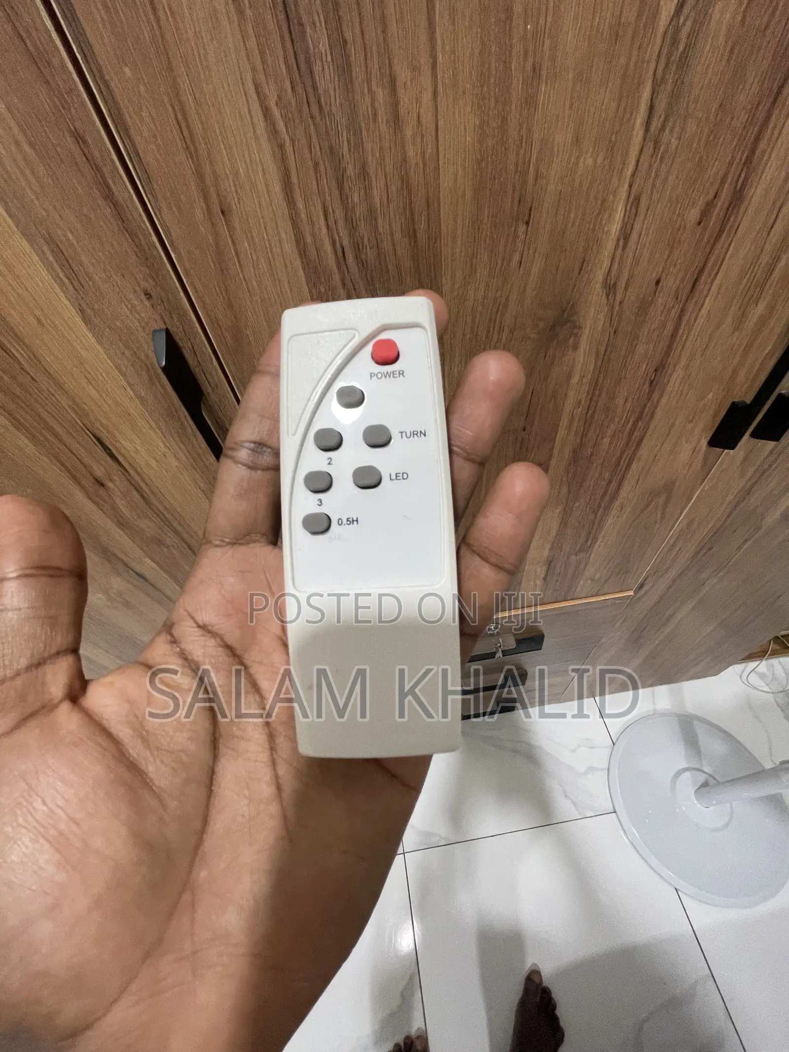 16 Inch Rechargeable Stand Fan