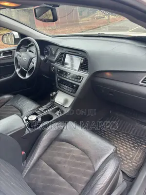 Hyundai Sonata Sport PZEV 4dr Sedan (2.4L 4cyl 6A) 2015 White