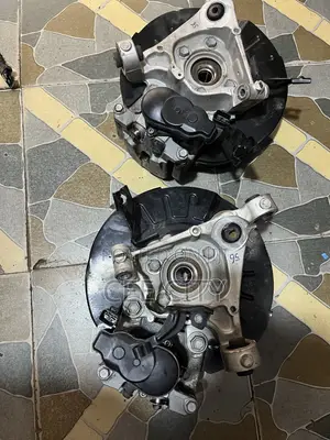 Mitsubishi Outlander 2022-2025 Back Hub Complete