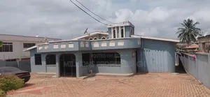 6bdrm House in Millions Properties, Kumasi Metropolitan for sale