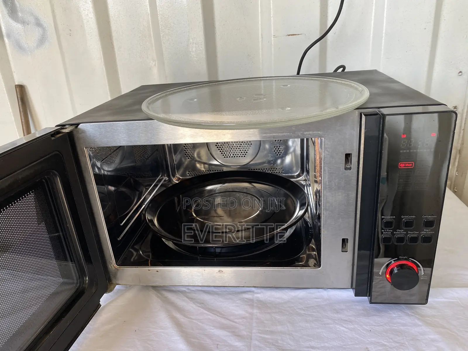 Igenix 25L Digital 3-in-1 Combination Microwave, Bakes,Grills Heats