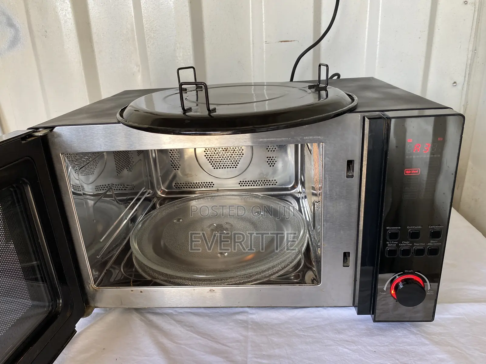 Igenix 25L Digital 3-in-1 Combination Microwave, Bakes,Grills Heats