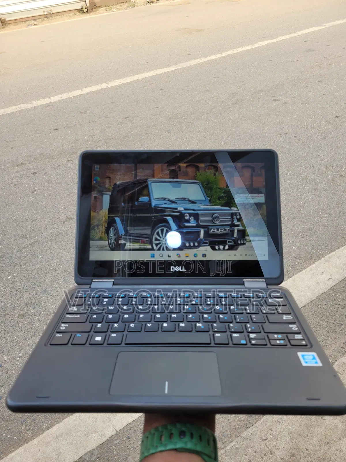 Laptop Dell Latitude 3190 2-in-1 4GB Intel SSD 128GB