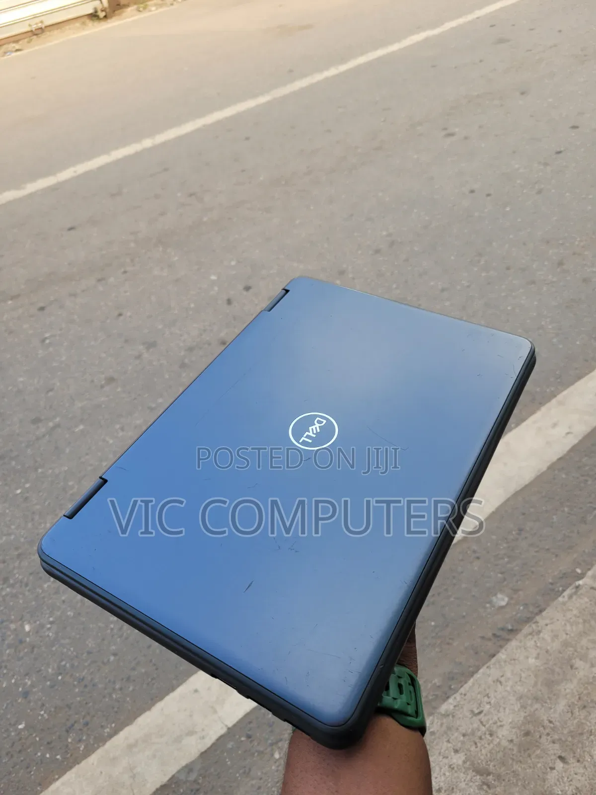 Laptop Dell Latitude 3190 2-in-1 4GB Intel SSD 128GB