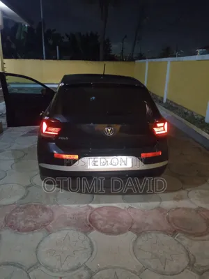 Volkswagen Polo 2020 Black
