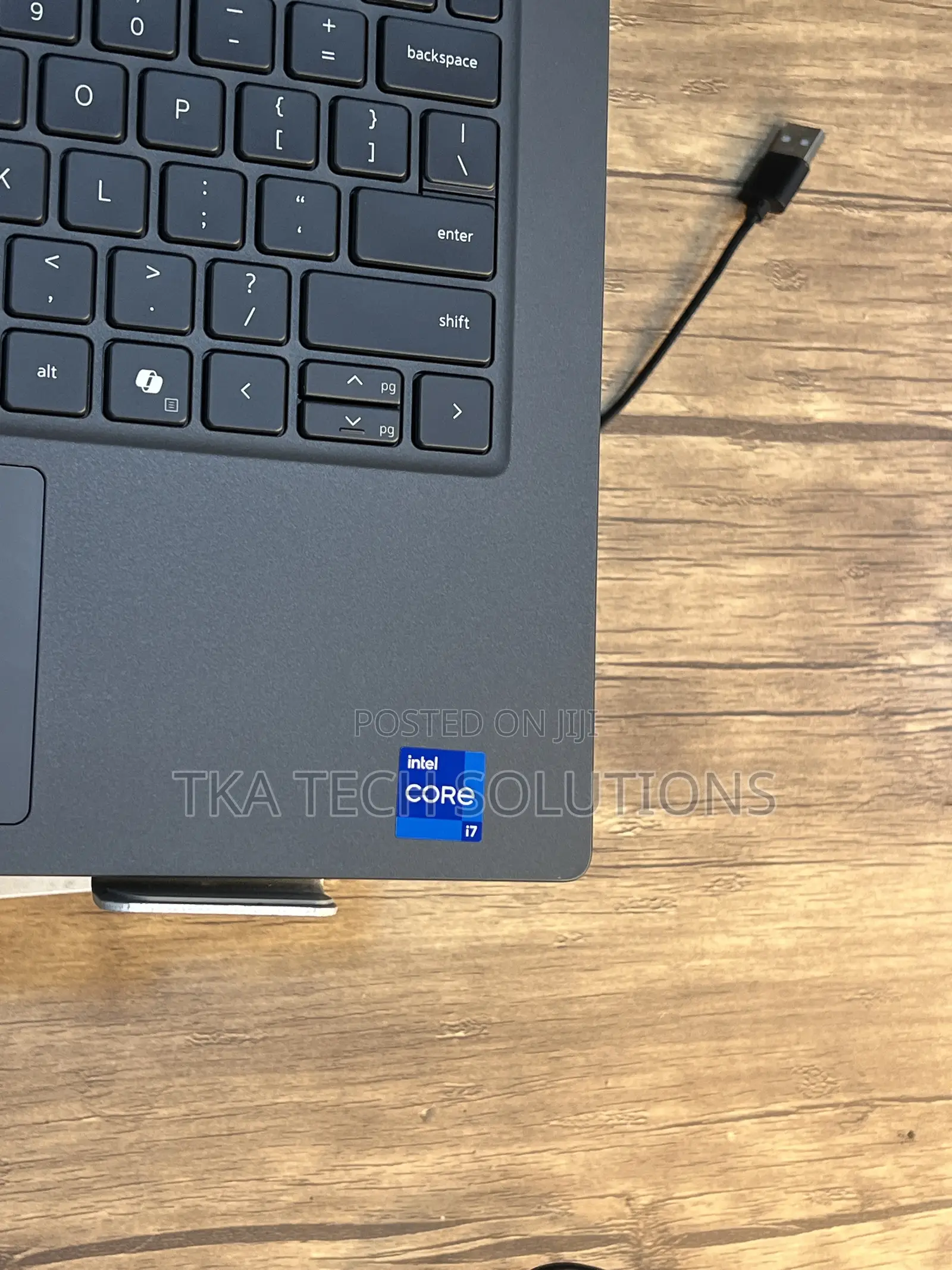 New Laptop Dell Latitude 3520 16GB Intel Core i7 SSD 256GB