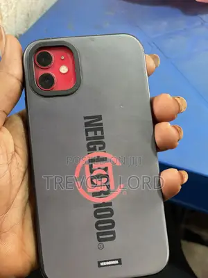 Apple iPhone 11 64 GB Red