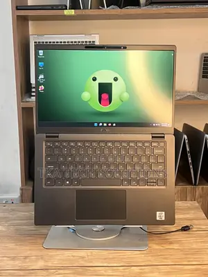 Laptop Dell Latitude 7410 16GB Intel Core i7 SSD 512GB