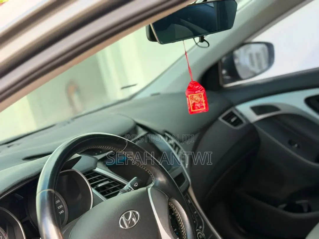 Hyundai Elantra 2015 Gray