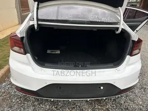 Hyundai Avante 2019 White