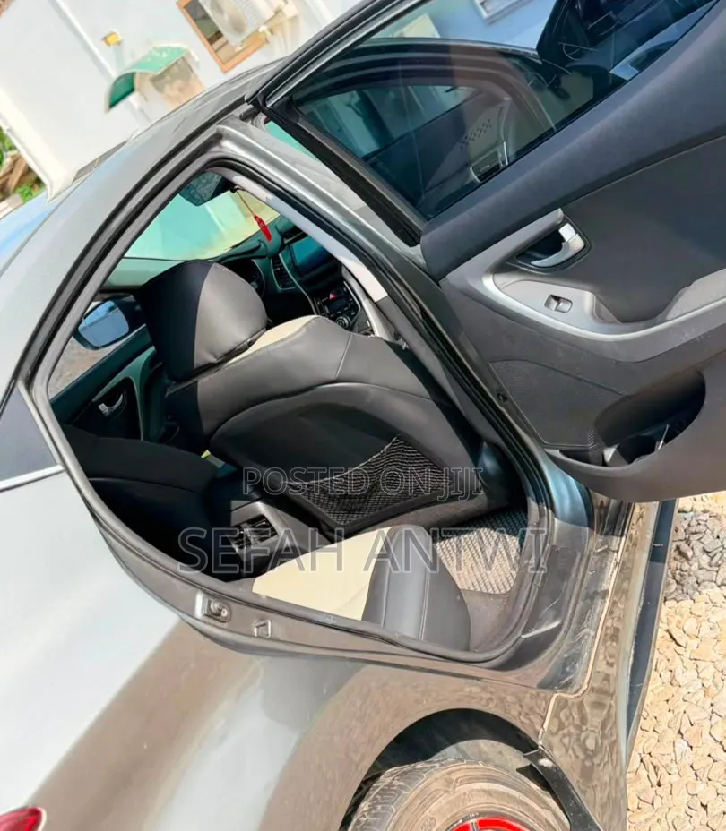 Hyundai Elantra 2015 Gray
