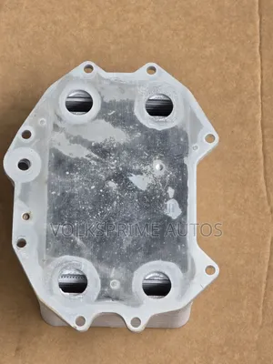 Engine Oil Cooler Fits Audi A4,q7/8,Porsche Cayenne,Touareg 2018 -2022