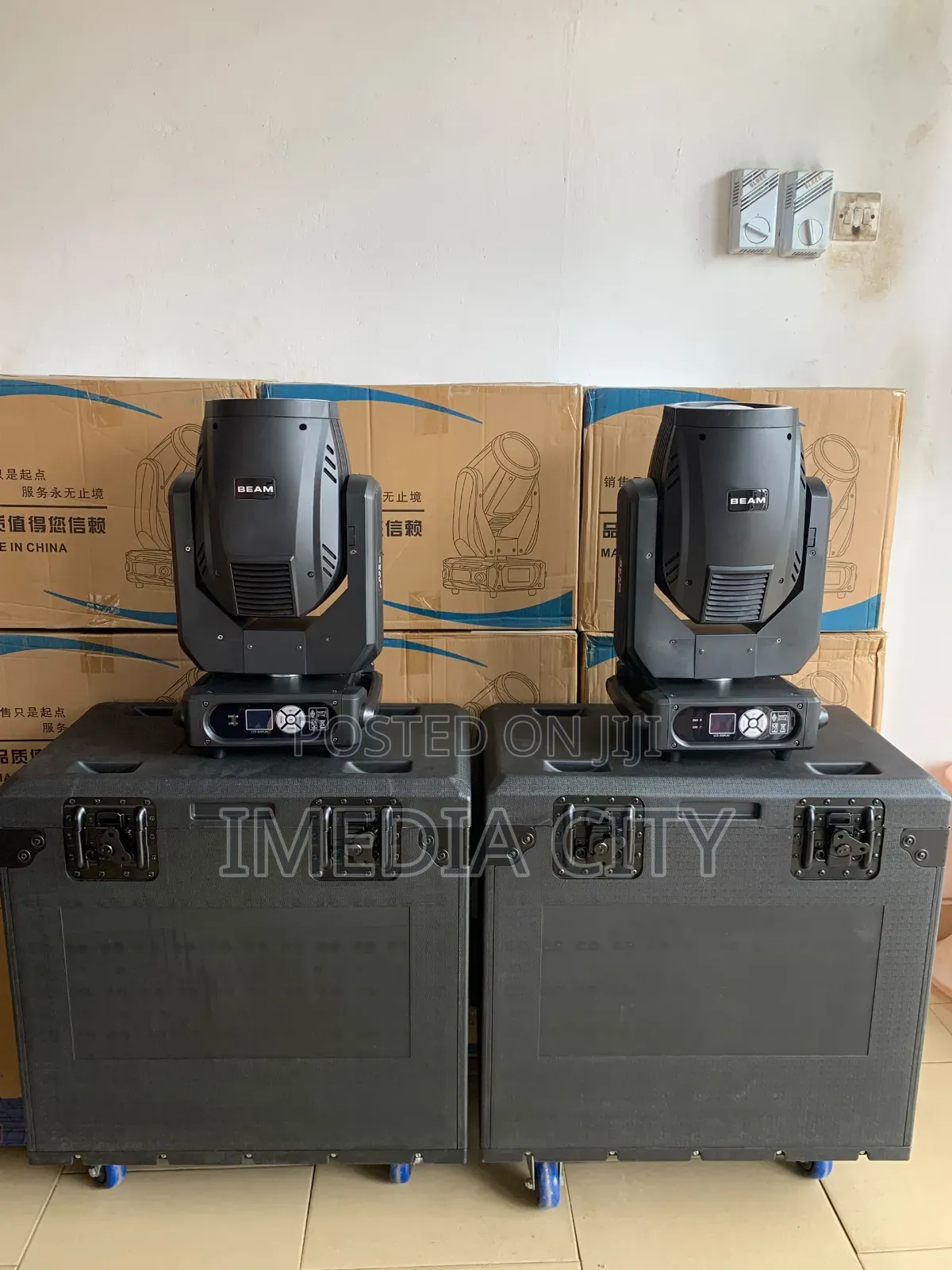 2in1 295 Moving Heads With Flight Case