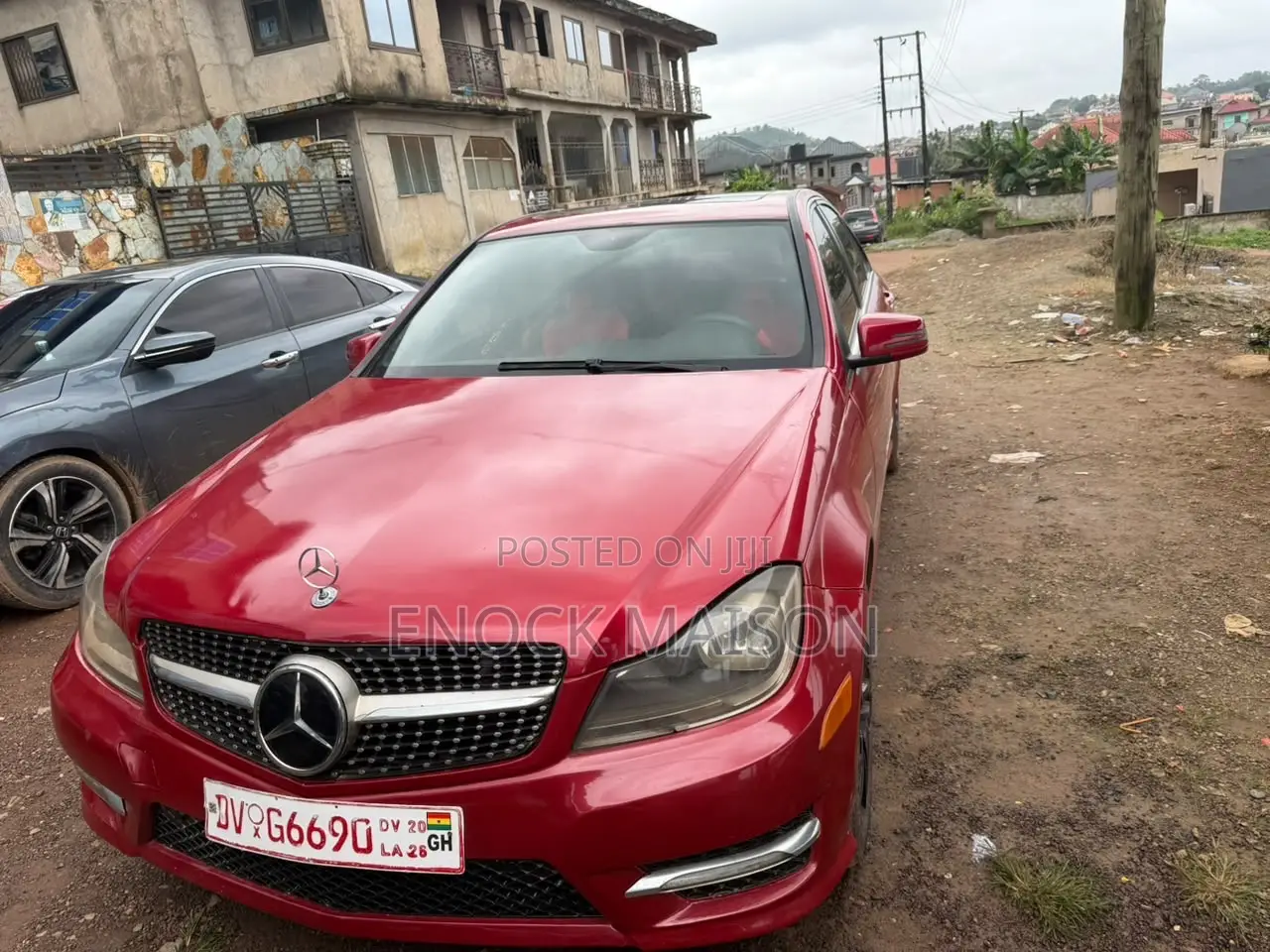 Mercedes-Benz C250 2013 Red