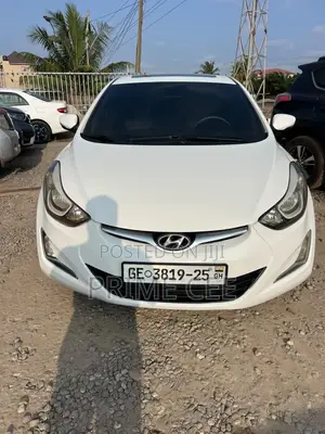 Hyundai Elantra Limited 4dr Sedan (1.8L 4cyl 6A) 2015 White
