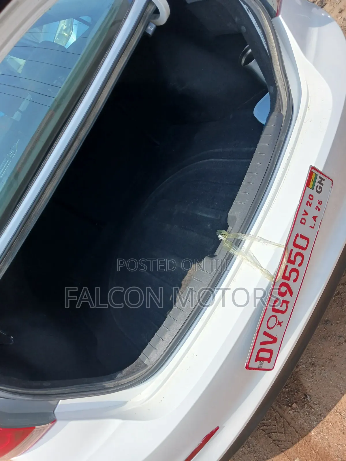 Hyundai Elantra 2018 White