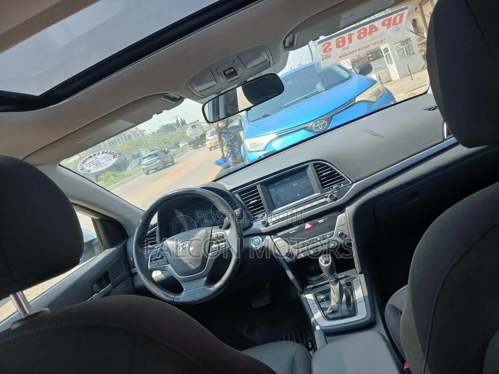 Hyundai Elantra 2018 White