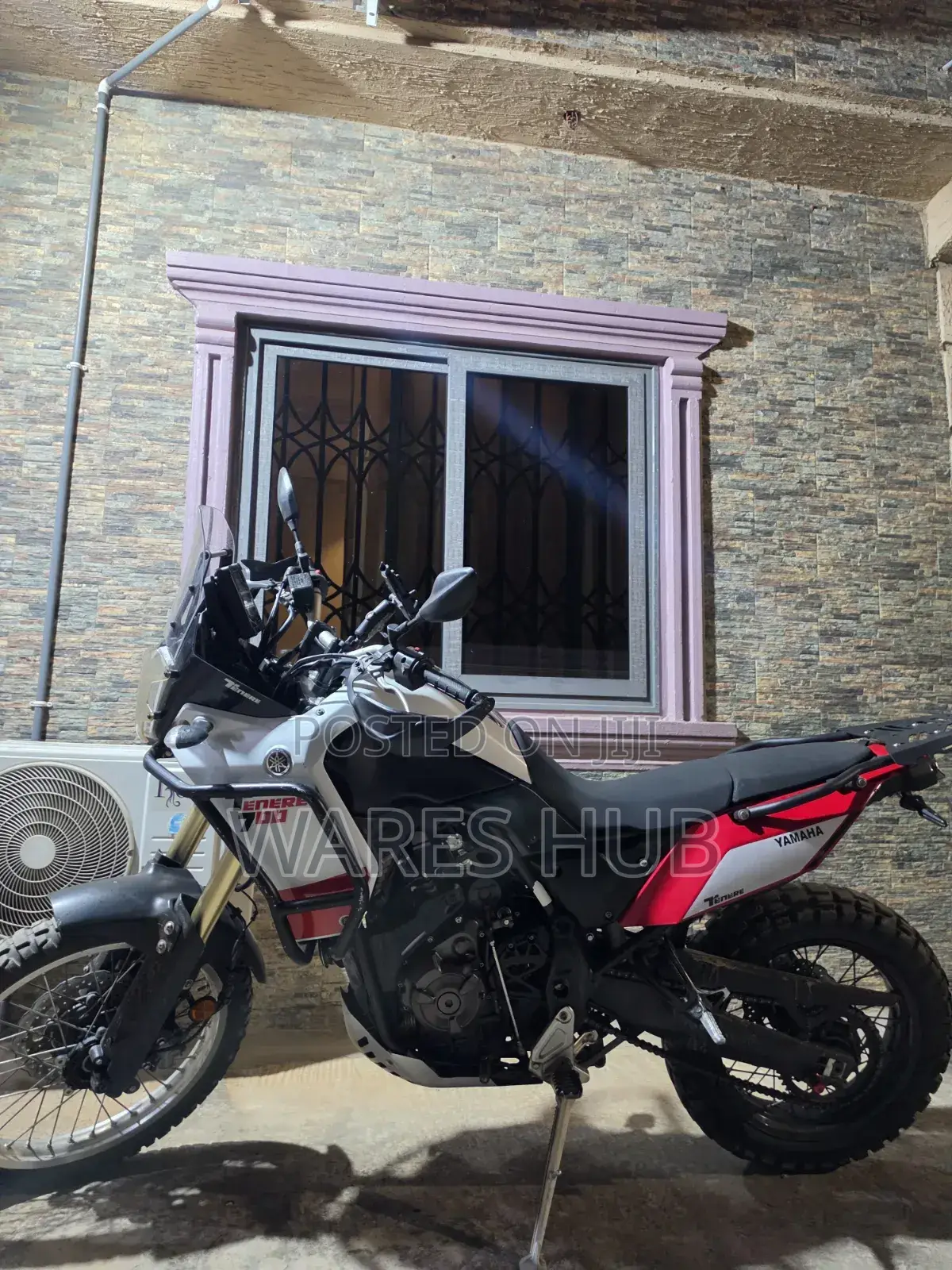 Yamaha 2021 White