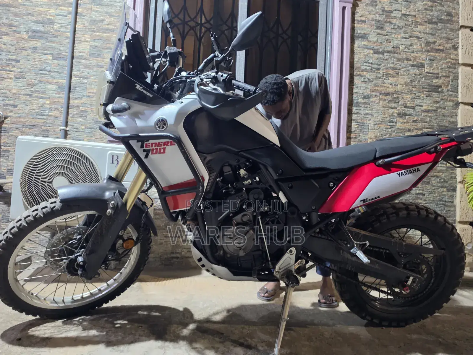 Yamaha 2021 White