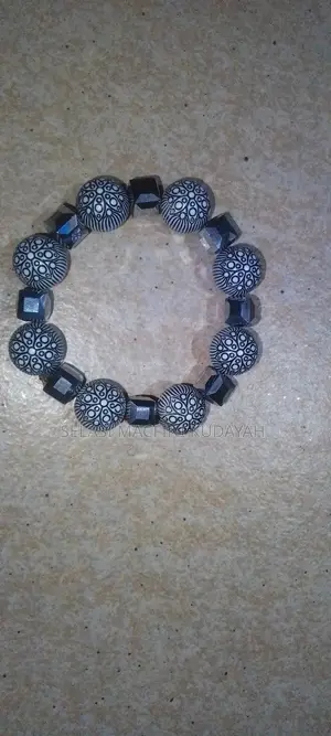 Bead Bracelet