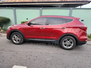 Hyundai Santa Fe SE AWD 2018 Brown