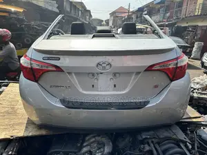 Toyota Corolla 2016 Back Cut
