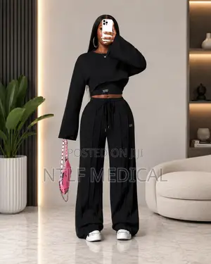 Fashionable Women 3pcs (Cropped T-Shirts, Tank Top, Wide-Legs Joggers)