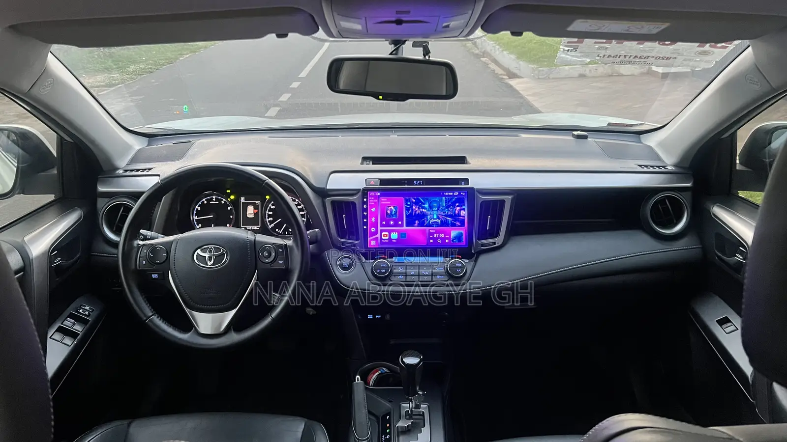 Toyota RAV4 2018 White