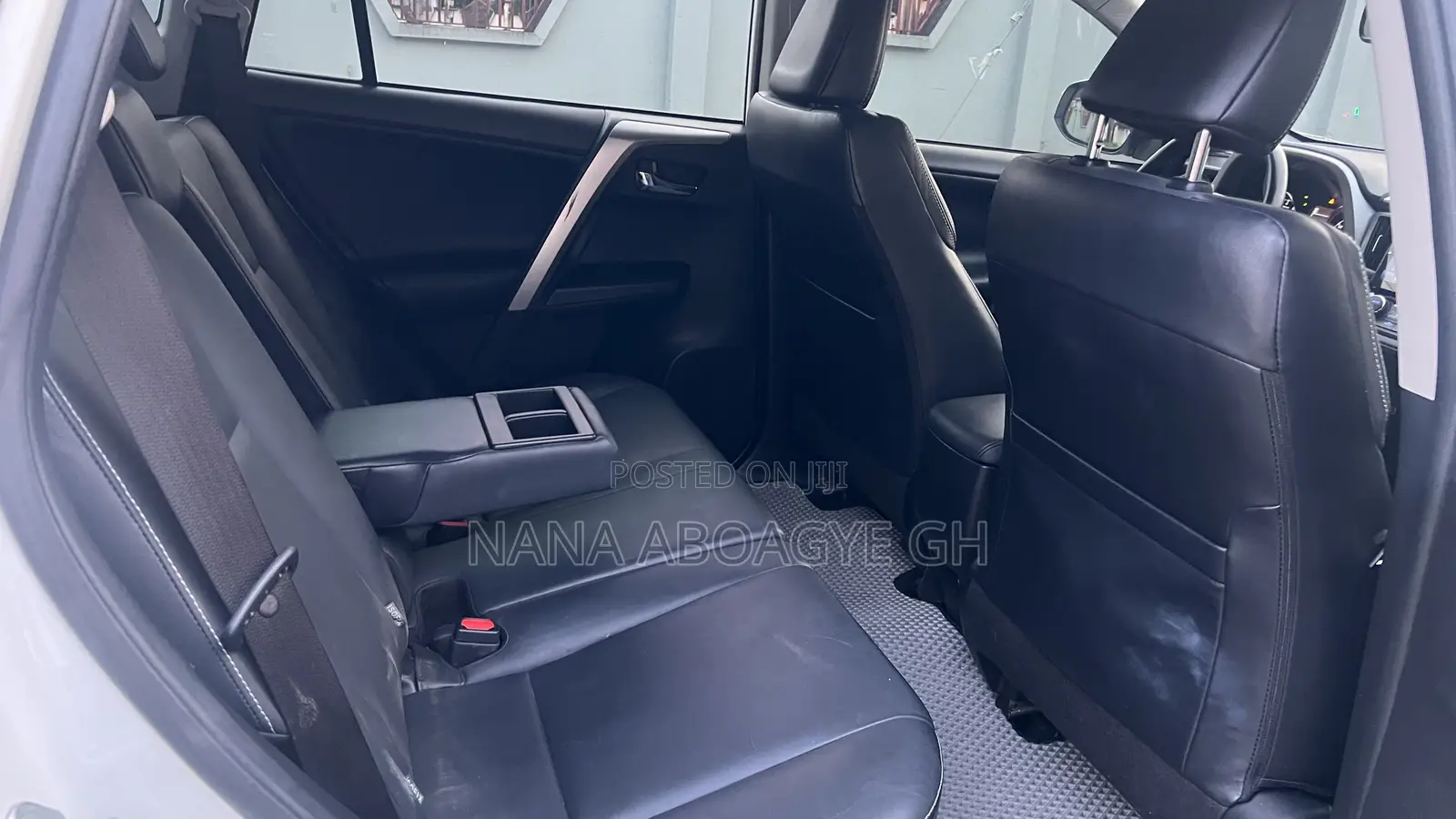 Toyota RAV4 2018 White