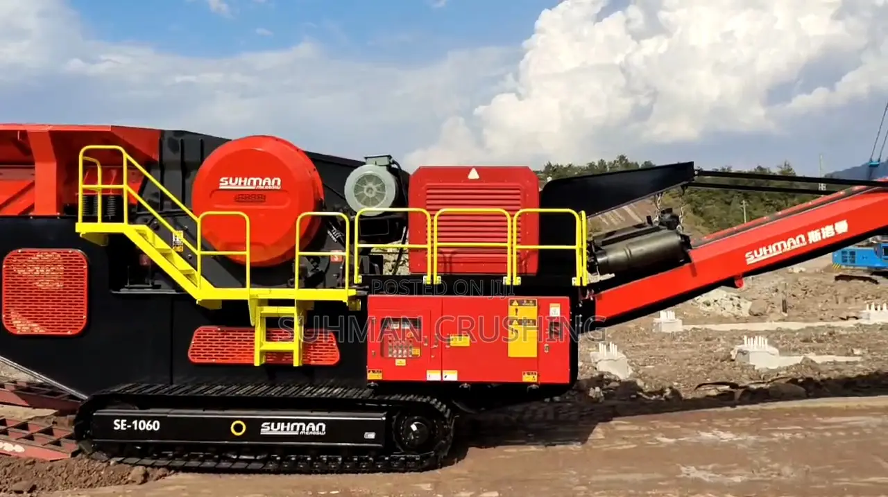 Mobile Jaw Crusher 100–300 TPH for Quarry and Road Projects