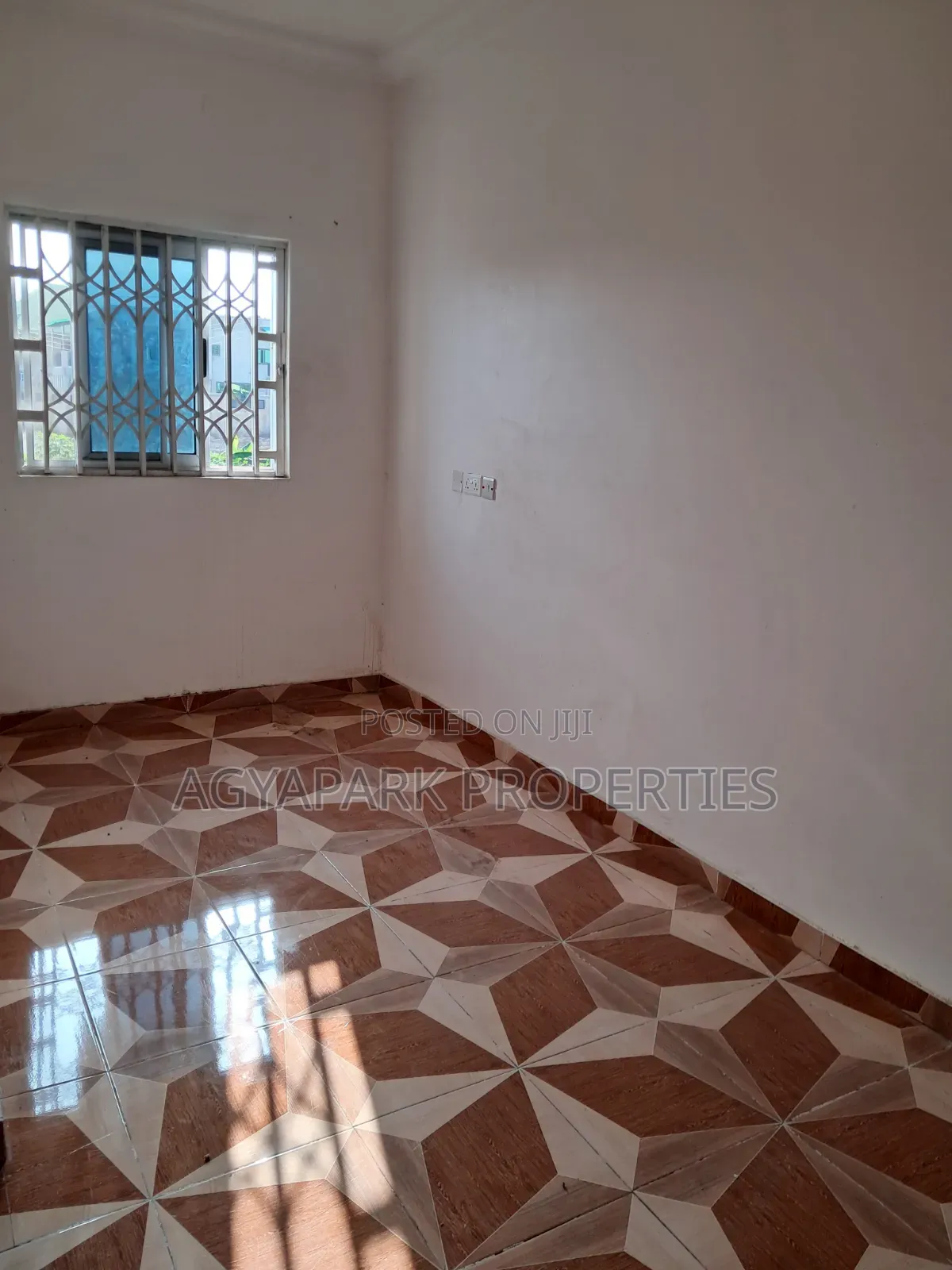1bdrm Apartment in Amasaman  Ccocobord for rent