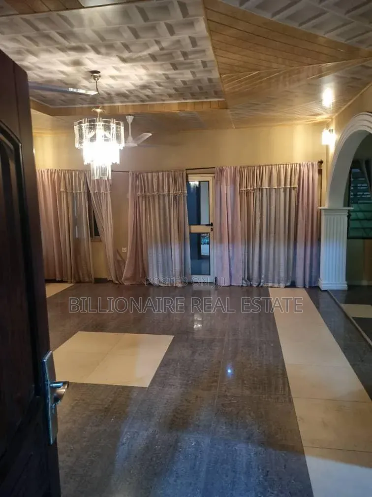 6bdrm Apartment in Ahenema Kokoben, Kumasi Metropolitan for rent
