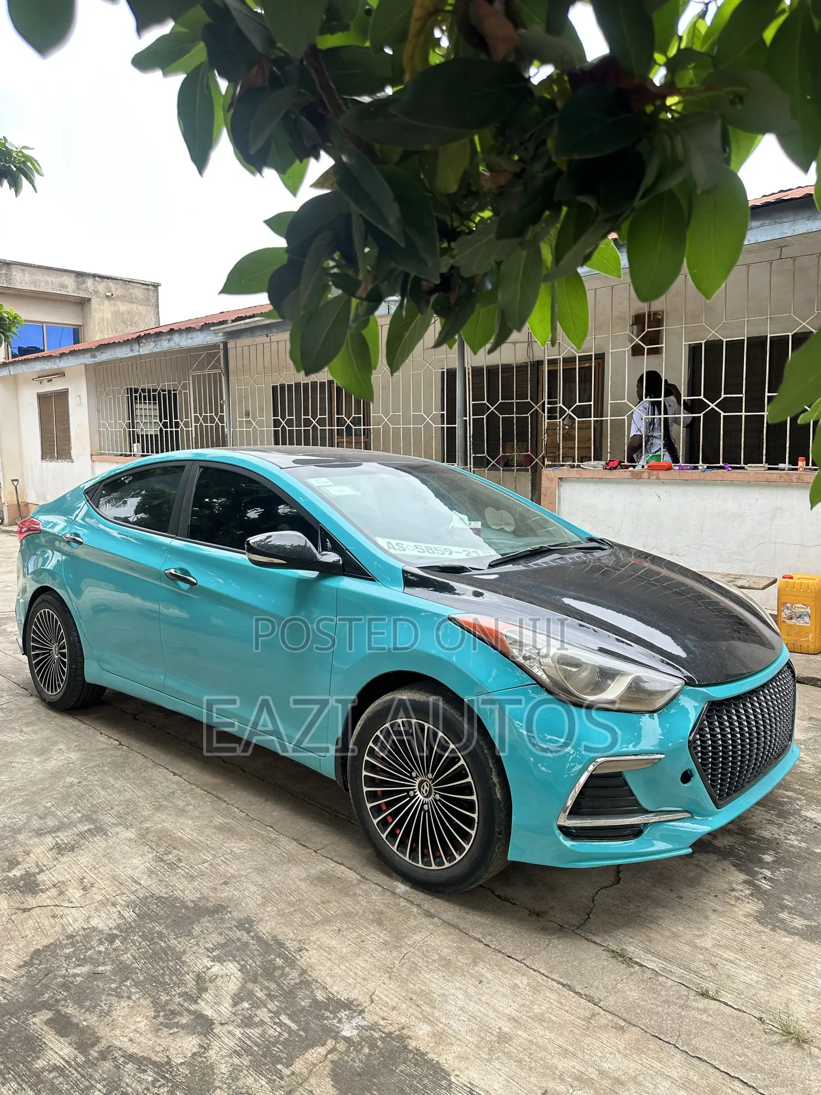 Hyundai Elantra 2013