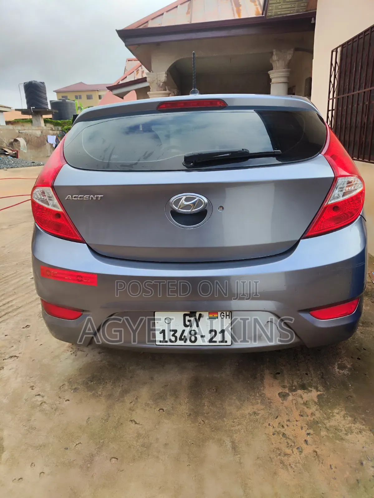 Hyundai Accent SE Hatchback 2016 Gray
