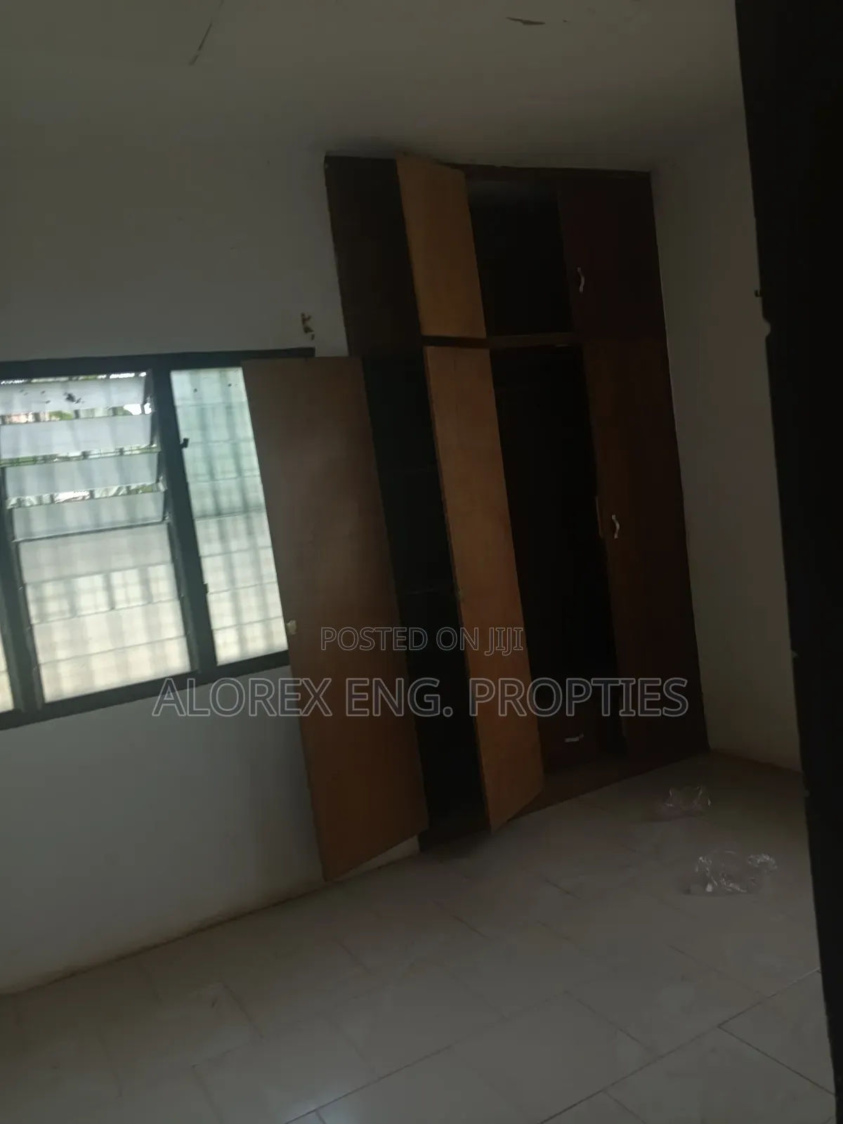 3bdrm House in Self Compound, Frafraha for rent
