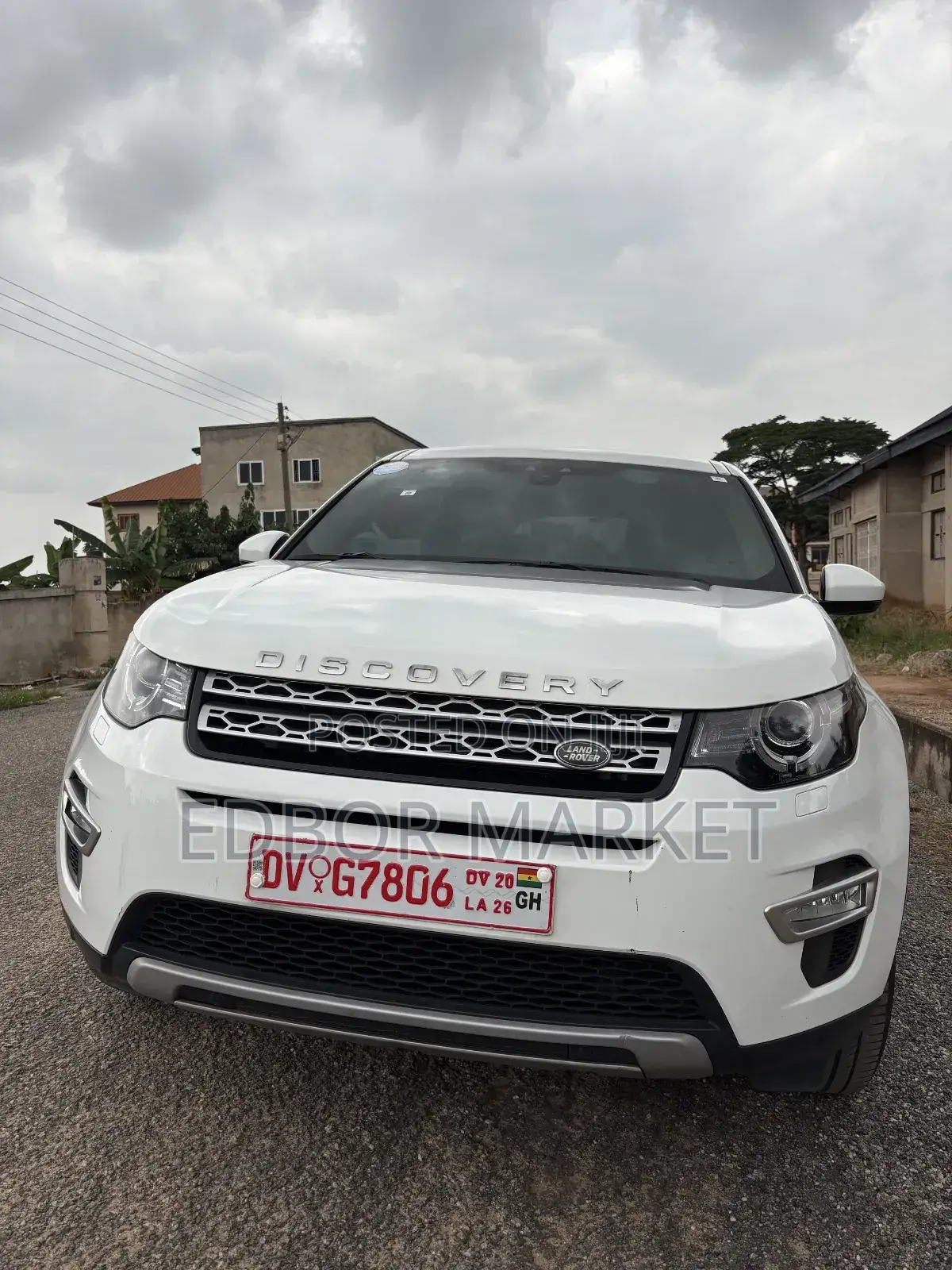 Land Rover Discovery Sport 2019 White