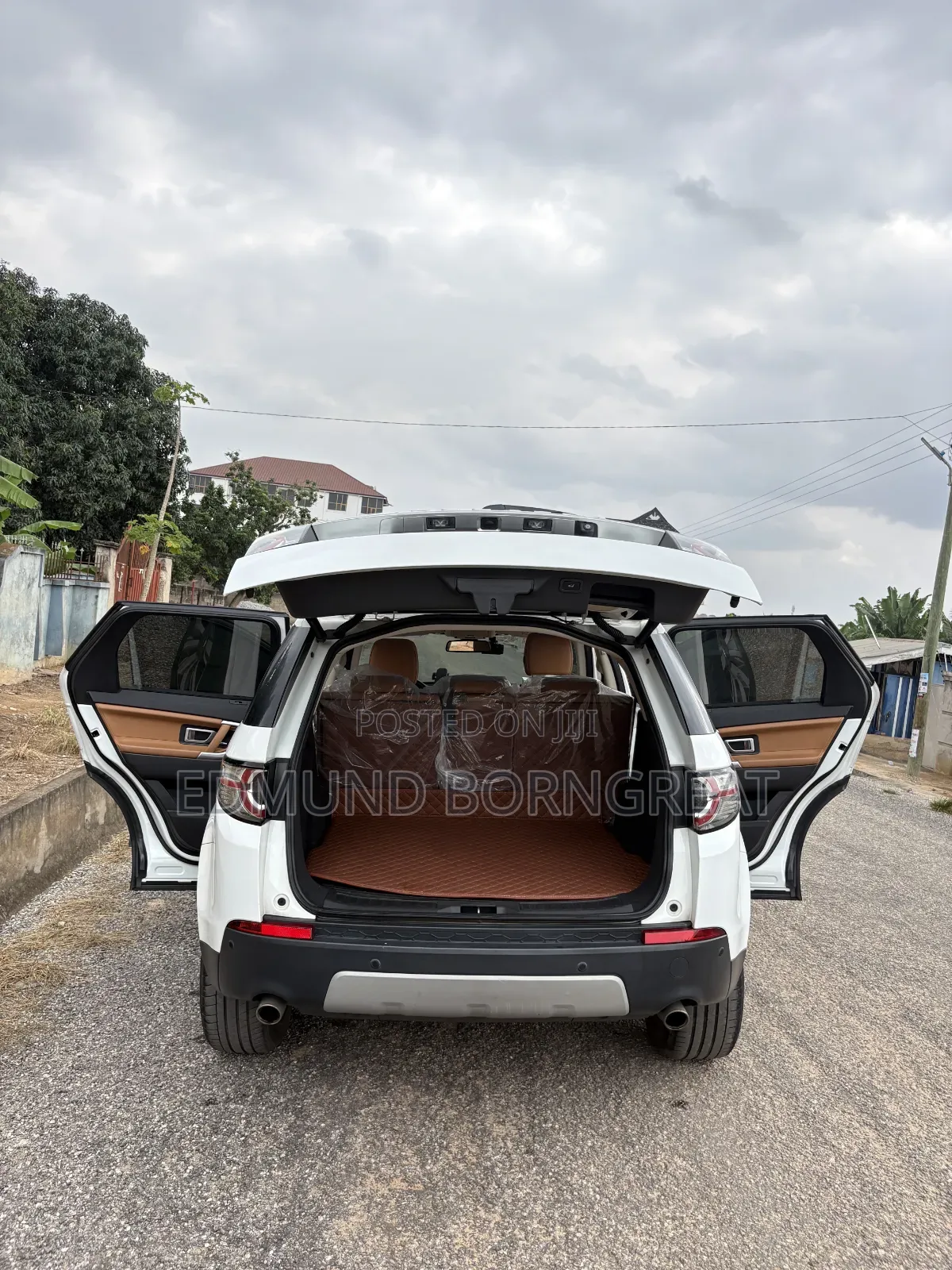 Land Rover Discovery Sport 2019 White