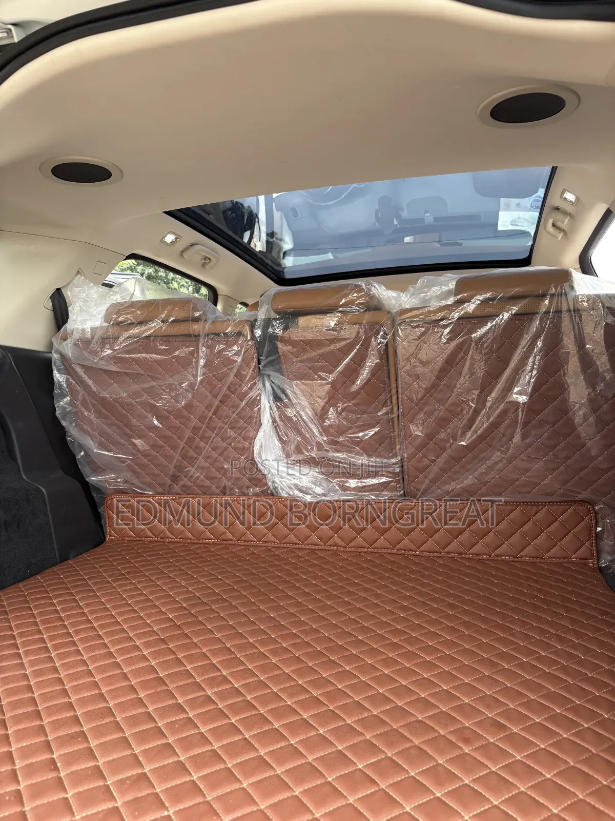 Land Rover Discovery Sport 2019 White