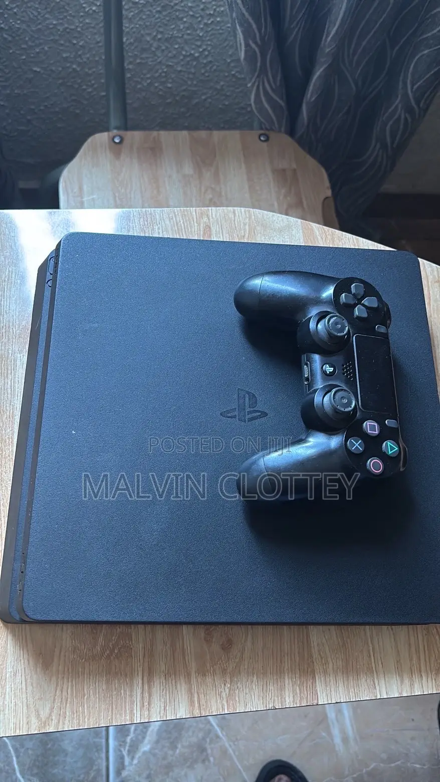Ps4 Slim With One Controller and Games