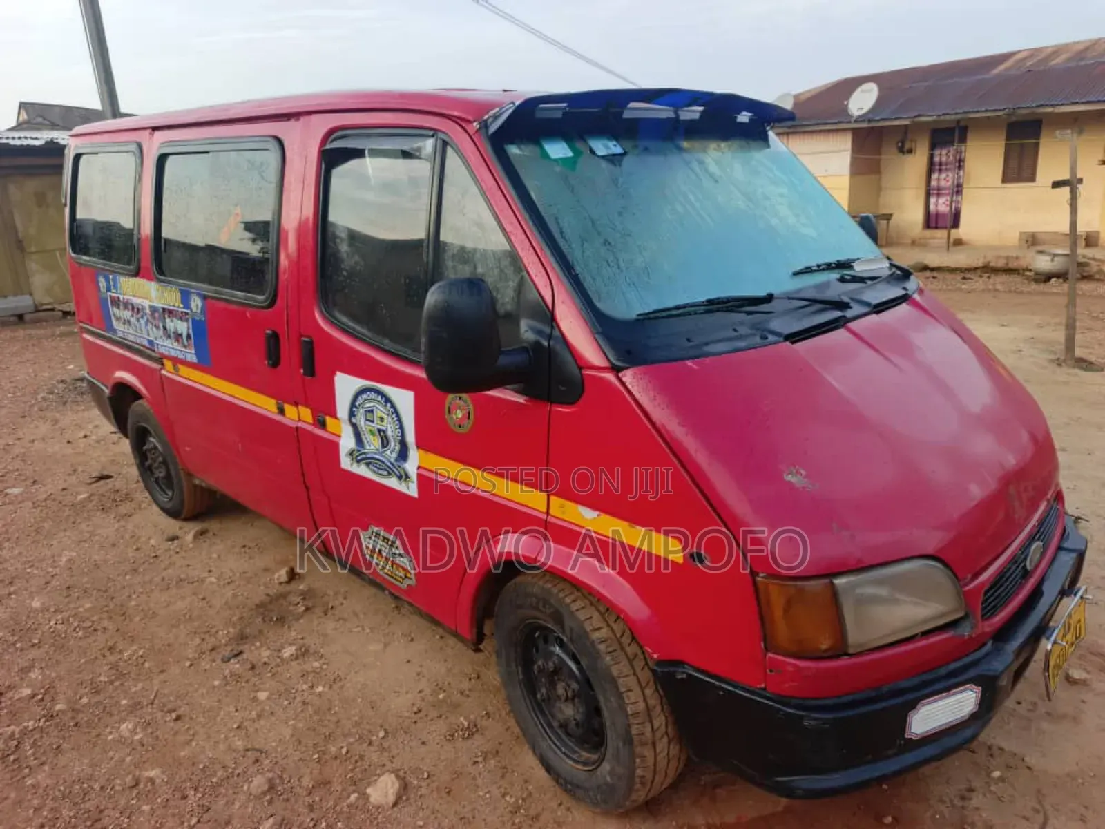 Ford Transit 1999 Red