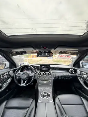 Mercedes-Benz C300 Sport 4Matic Sedan AWD (2.0L 4cyl 7A) 2017 White
