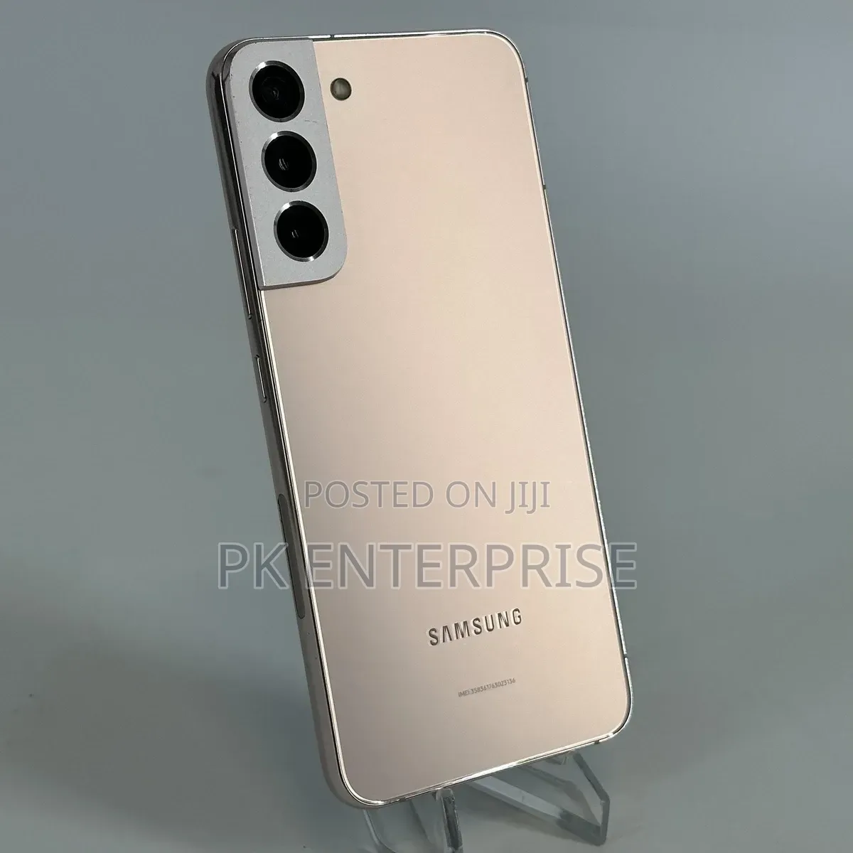 New Samsung Galaxy S22 5G 256 GB Gold