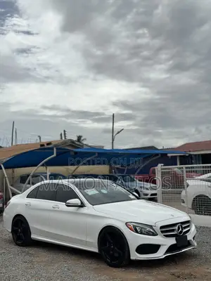Mercedes-Benz C300 Sport 4Matic Sedan AWD (2.0L 4cyl 7A) 2017 White