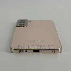 New Samsung Galaxy S22 5G 256 GB Gold